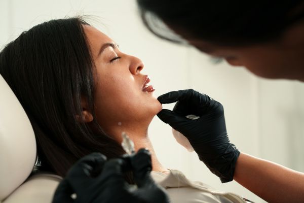Discover top-rated chin filler professionals on Harley Street